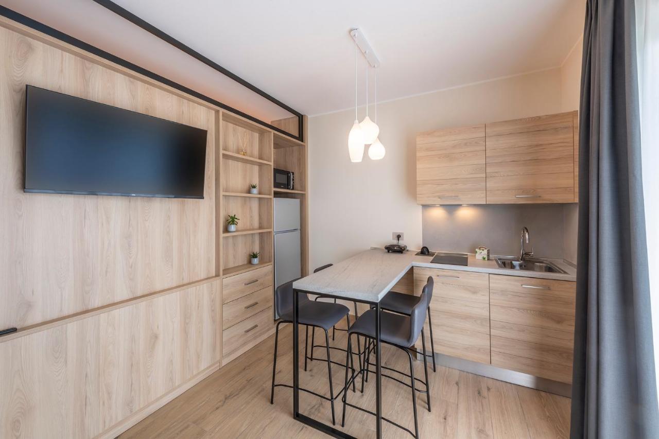 Evo Suites Apartments 리몬네술가르다 외부 사진